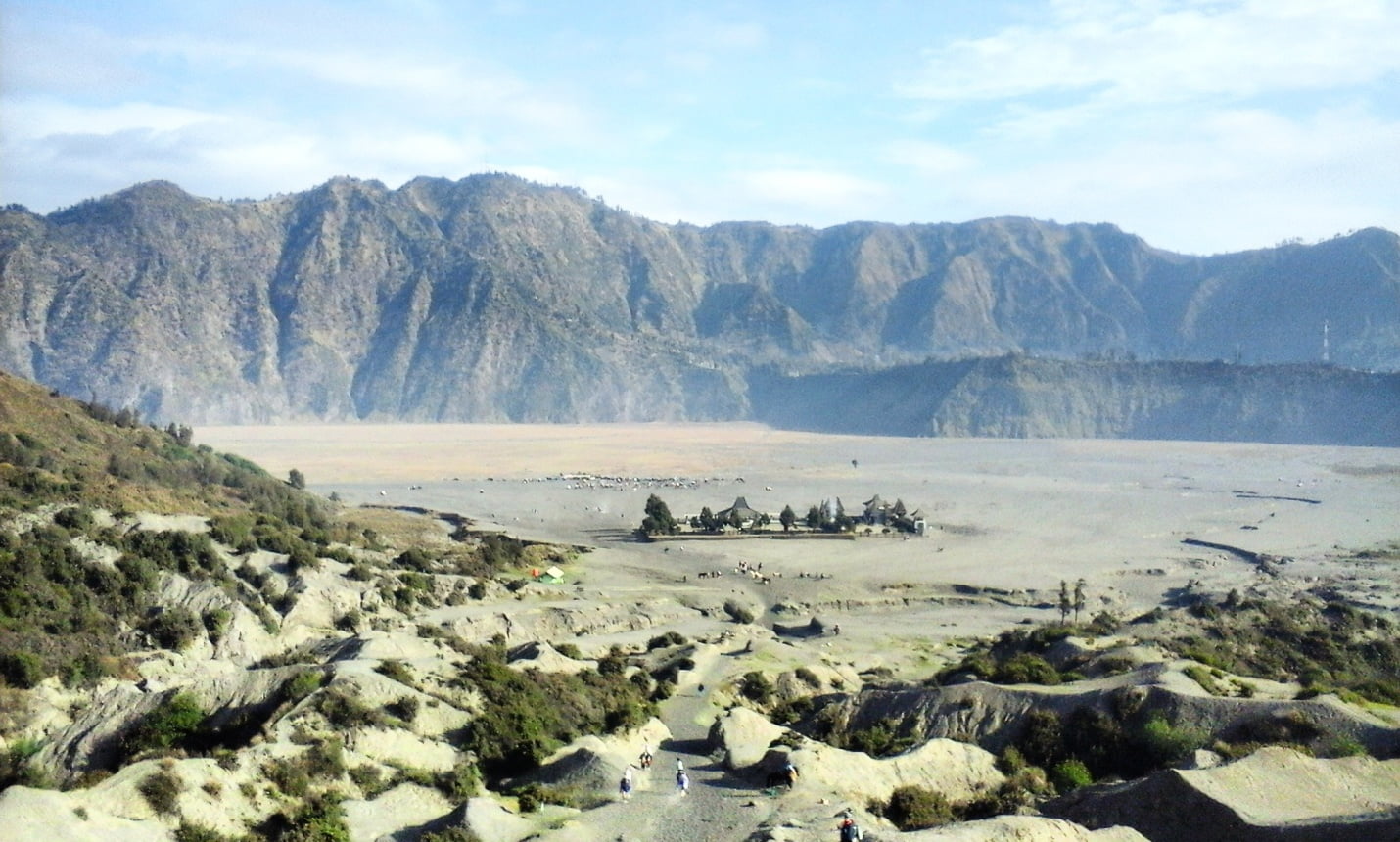 View mendekati puncak Gunung Bromo