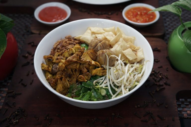 Resep Mie Ayam Jakarta Sederhana Mudah Dan Nikmat Banget