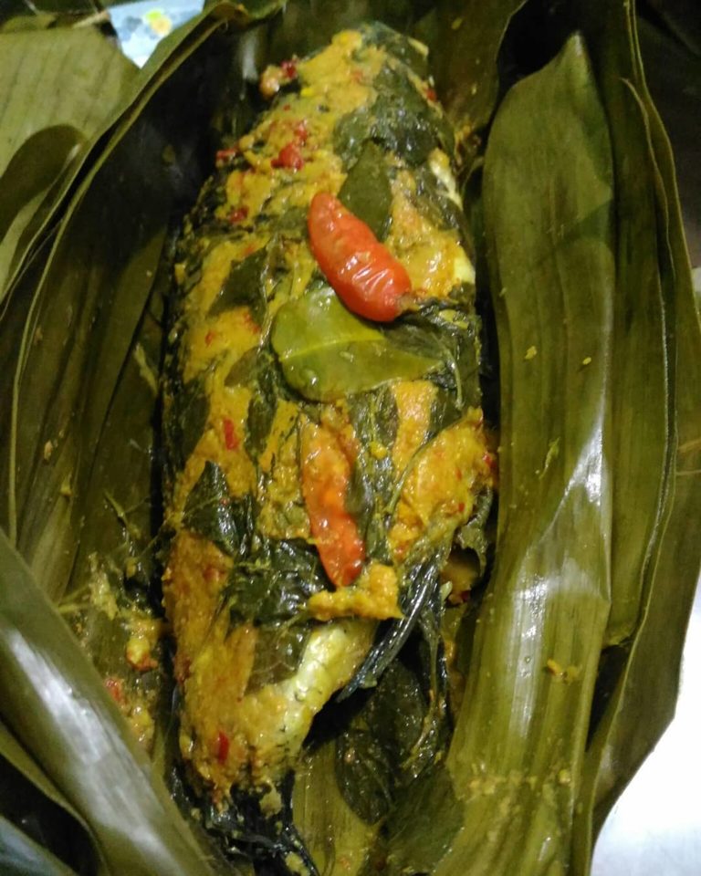 Resep Pepes Ikan Mas Sederhana, 5 Langkah Jadi, Dijamin Nikmat!