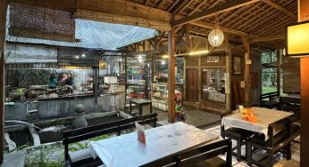 10 Rekomendasi Rumah Makan Seafood di Jogja yang Terkenal, Dijamin Nikmat!