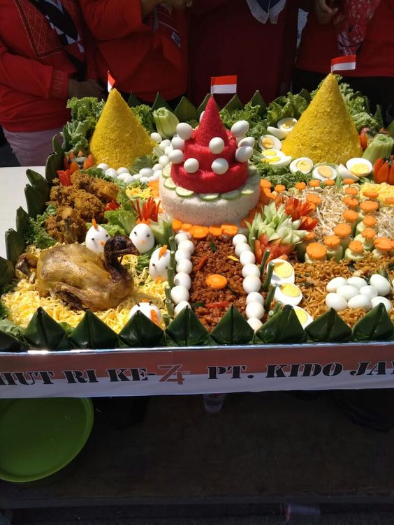 Hiasan Tumpeng Agustusan 8