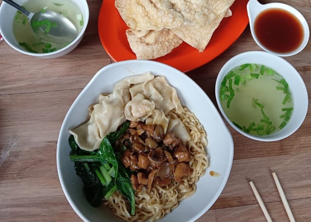 Menu Mie Ayam Papi Gendut Tebet