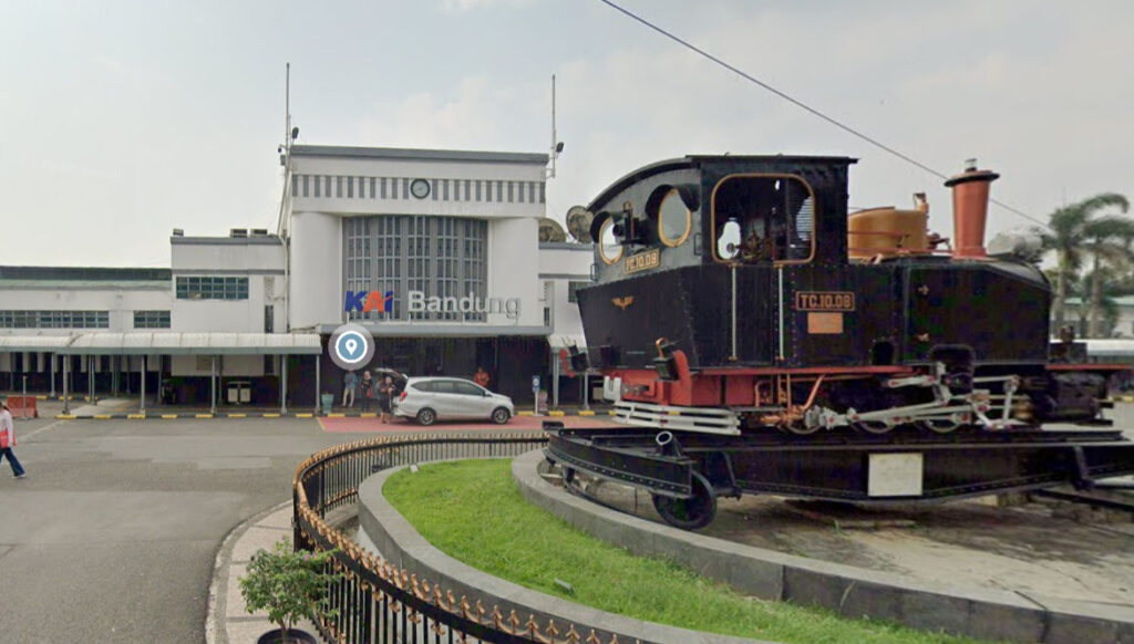 Stasiun KA Bandung Pintu Selatan