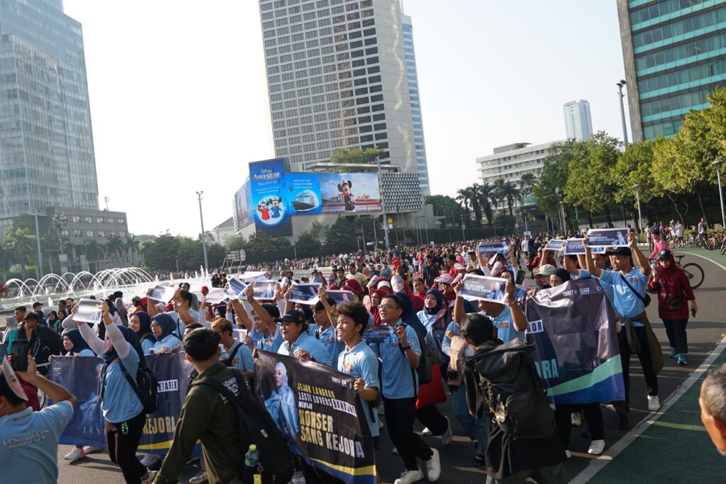 Kompak Banget! Fans Lesti Gelar Pawai di 10 Kota Lebih