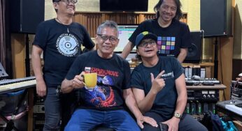 Kolaborasi Epik, Dewa Budjana Hidupkan Kembali ‘My Life’ Bersama Benny Soebardja & Andy /rif!