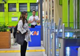 Era Baru Transportasi- 20 Stasiun Kini Gunakan Face Recognition