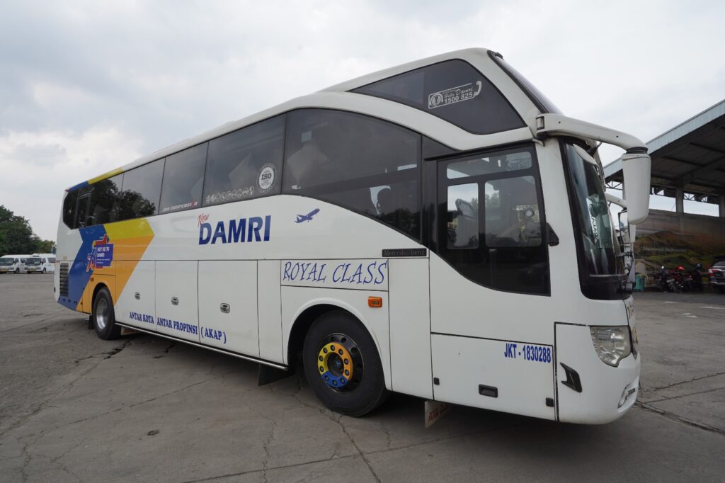 Harga Tiket, Rute dan Jadwal Damri Yogyakarta Bali PP