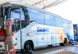 Layanan Gratis Damri untuk wisatawan ke Singapura dari Bandara Kertajati_