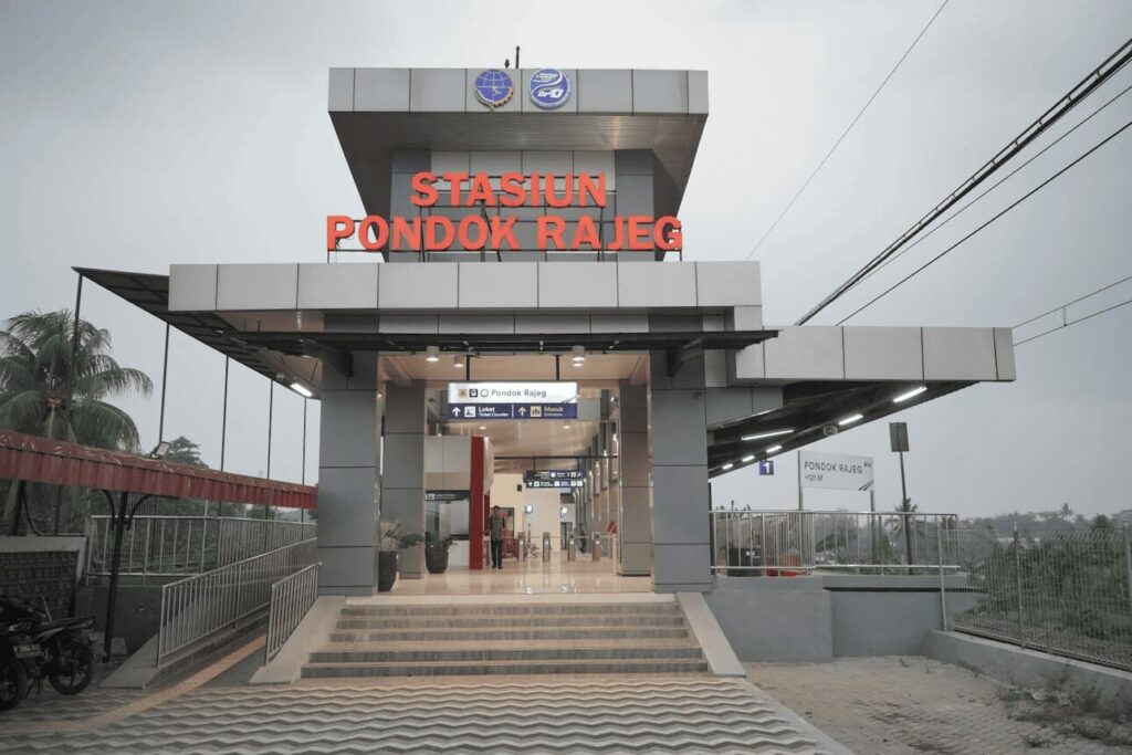 Stasiun Pondok Rajeg Beroperasi Kembali, Kini Pengguna Commuter Line Bisa Naik Turun di Stasiun Tersebut 