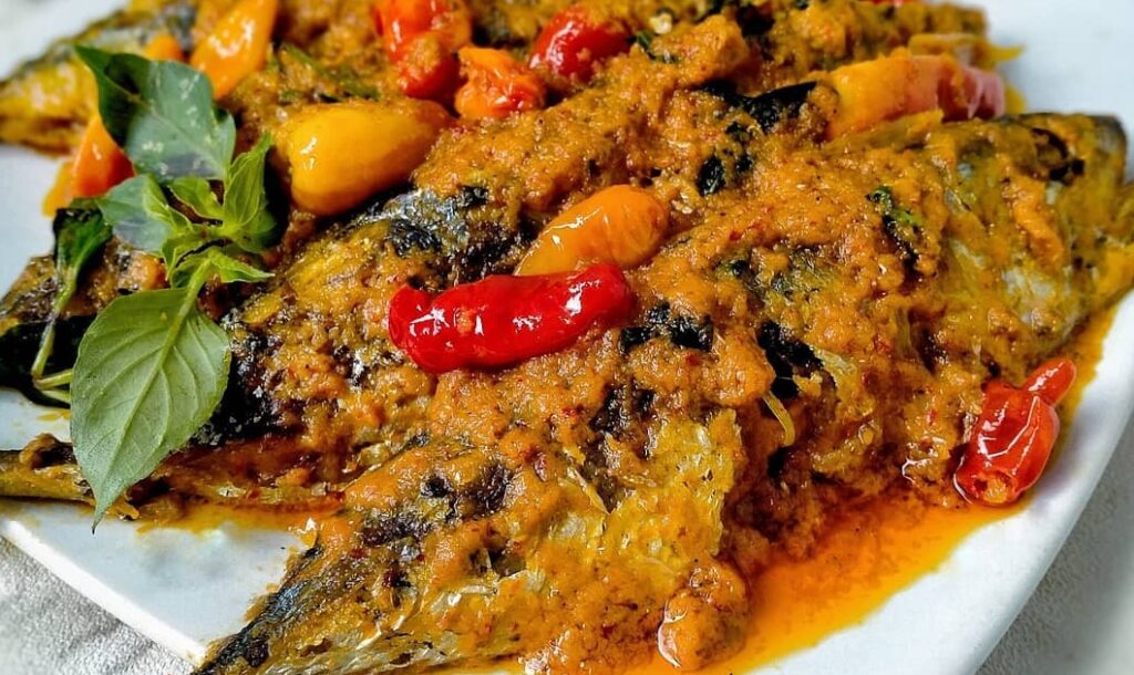 Resep Pesmol Ikan Kembung Bumbu Kuning